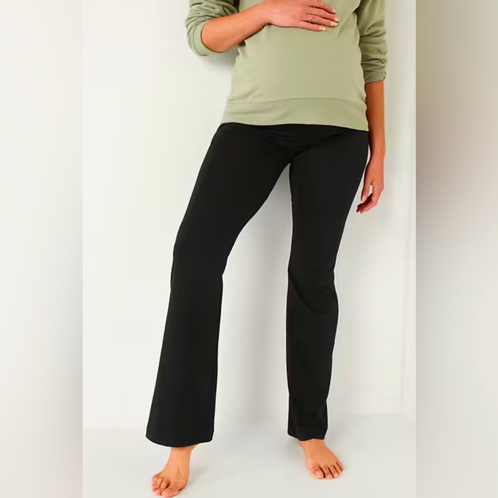 Old Navy Maternity Full Panel Flare Leggings